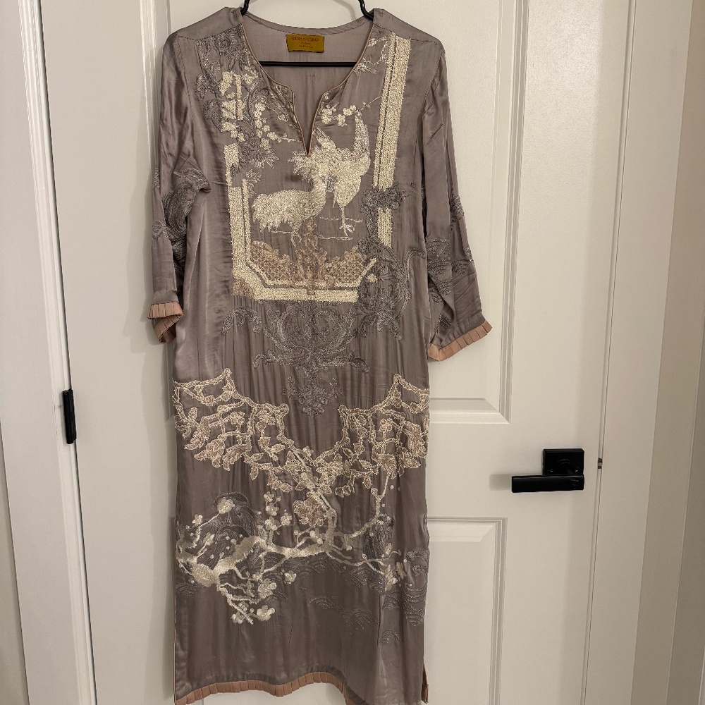 Sana Safinaz Pakistani Outfit Medium Size